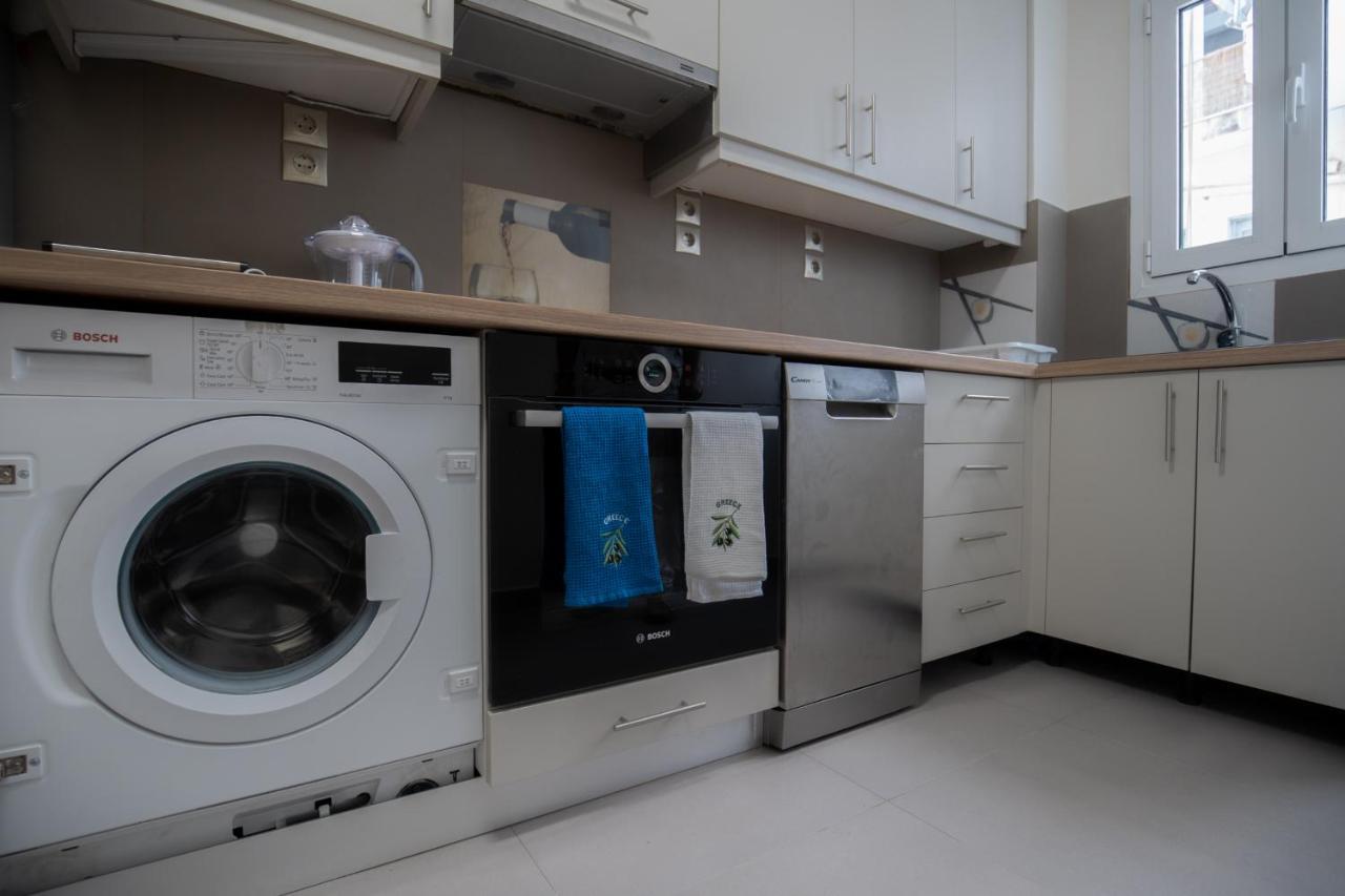 Max Blue Apartment, A Stay Like No Other Pire Dış mekan fotoğraf