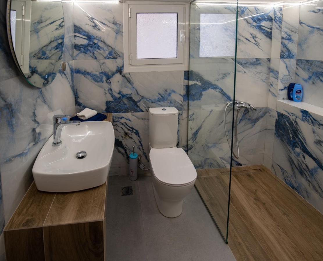 Max Blue Apartment, A Stay Like No Other Pire Dış mekan fotoğraf